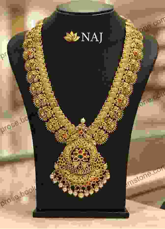 A Set Of Stunning Indian Gold Jewelry With Intricate Carvings And Gemstones. Creative Beaded Jewelry: 33 Exquisite Designs Inspired By The Arts Of China Japan India And Tibet